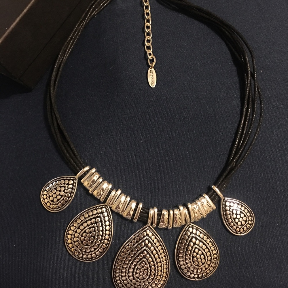 St Thomas necklace